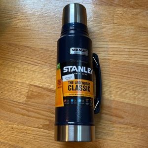 New Stanley thermos 1.1 quart 1 liter